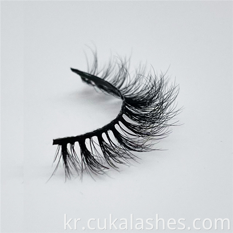 Wispy Mink Lashes